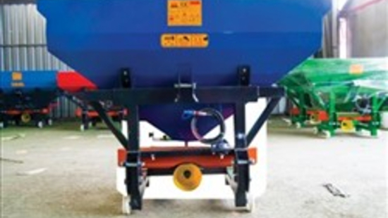 1000 LT YMS-SN1000 Single Disc Fertilizer Spreader